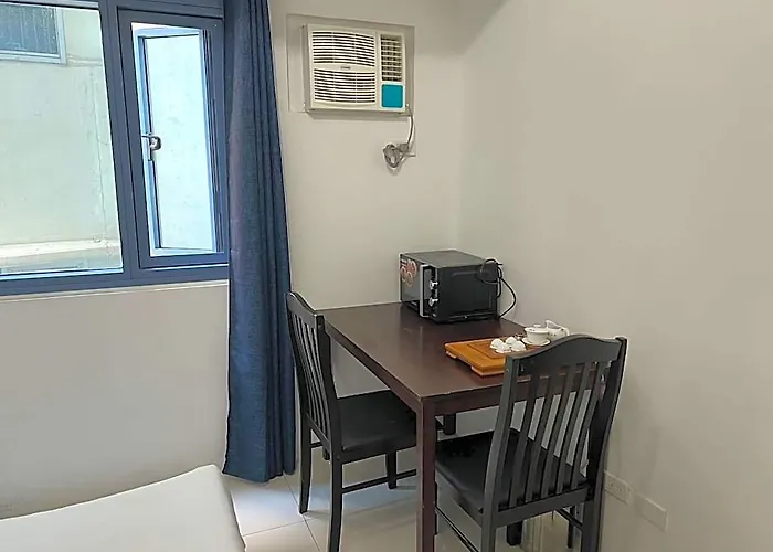 Deream Bay Embassy 4* 마닐라